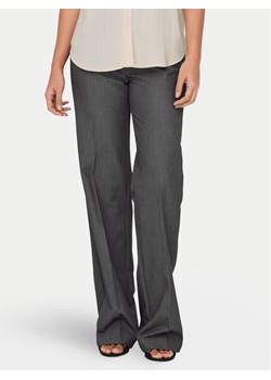 ONLY Spodnie materiałowe Kayle 15324532 Szary Straight Fit ze sklepu MODIVO w kategorii Spodnie damskie - zdjęcie 182656597