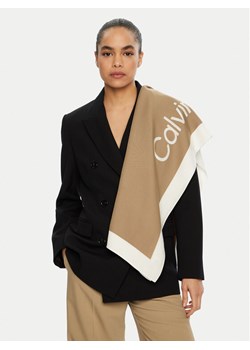 Calvin Klein Chusta K60K612882 Beżowy ze sklepu MODIVO w kategorii Szaliki i chusty damskie - zdjęcie 182657269