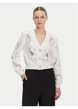 Guess Kardigan W5GQ11 KCWY1 Biały Regular Fit ze sklepu MODIVO w kategorii Swetry damskie - zdjęcie 182657586