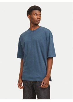 Jack&Jones T-Shirt Charge 12268270 Niebieski Oversize - id: 0000304782978 - marki Jack & Jones - 182658149 Jack&Jones T-Shirt Charge 12268270 Niebieski Oversize ze sklepu MODIVO w kategorii T-shirty męskie - zdjęcie 182658149