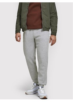 Jack&Jones Spodnie dresowe Gordon 12195726 Szary Regular Fit ze sklepu MODIVO w kategorii Spodnie męskie - zdjęcie 182658917