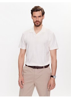 Pierre Cardin Polo 20774/000/2057 Écru Modern Fit ze sklepu MODIVO w kategorii T-shirty męskie - zdjęcie 182659196