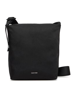 Calvin Klein Saszetka Ck Ease Hobo S K50K512965 Czarny ze sklepu MODIVO w kategorii Torby męskie - zdjęcie 182659449