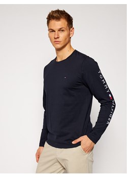 Tommy Hilfiger Longsleeve Logo MW0MW09096 Granatowy Regular Fit ze sklepu MODIVO w kategorii T-shirty męskie - zdjęcie 182660095
