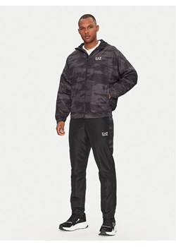 EA7 Emporio Armani Dres 7M000079 AF12948 UC001 Czarny Regular Fit ze sklepu MODIVO w kategorii Dresy męskie - zdjęcie 182660765