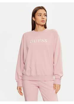 Guess Bluza O5RQ03 KCO31 Różowy Regular Fit ze sklepu MODIVO w kategorii Bluzy damskie - zdjęcie 182660907