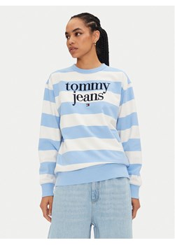 Tommy Jeans Bluza Ess Logo DW0DW19041 Niebieski Relaxed Fit ze sklepu MODIVO w kategorii Bluzy damskie - zdjęcie 182661117
