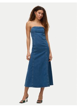 Vero Moda Sukienka jeansowa Ailey 10328202 Niebieski Regular Fit ze sklepu MODIVO w kategorii Sukienki - zdjęcie 182661139