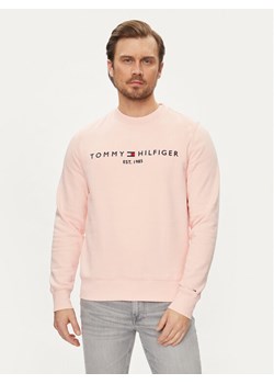 Tommy Hilfiger Bluza Logo MW0MW11596 Różowy Regular Fit ze sklepu MODIVO w kategorii Bluzy męskie - zdjęcie 182661247