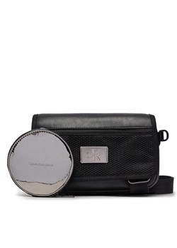 Calvin Klein Jeans Saszetka Tagged Flap Camera Bag22 K50K511386 Czarny ze sklepu MODIVO w kategorii Torby męskie - zdjęcie 182661296