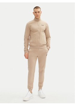EA7 Emporio Armani Dres 8NPV60 PJVRZ U6155 Beżowy Regular Fit ze sklepu MODIVO w kategorii Dresy męskie - zdjęcie 182662317