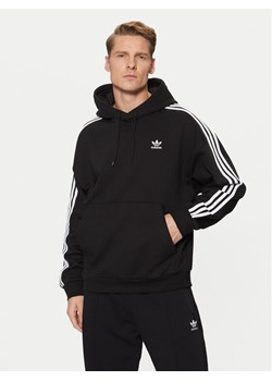 adidas Bluza adicolor JC6251 Czarny Loose Fit ze sklepu MODIVO w kategorii Bluzy męskie - zdjęcie 182662818