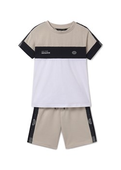 Mayoral Komplet t-shirt i spodenki 6682 Beżowy Regular Fit ze sklepu MODIVO w kategorii Komplety chłopięce - zdjęcie 182663019