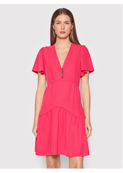 Rinascimento Sukienka koktajlowa CFC0107733003 Różowy Relaxed Fit ze sklepu MODIVO w kategorii Sukienki - zdjęcie 182663296