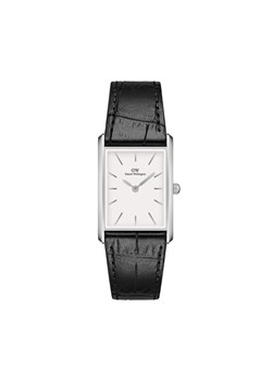 Daniel Wellington Zegarek Bound Black Crocodile DW00100697 Czarny ze sklepu MODIVO w kategorii Zegarki - zdjęcie 182663399