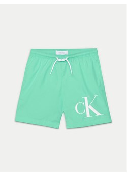 Calvin Klein Swimwear Szorty kąpielowe KV0KV00049 Zielony Regular Fit ze sklepu MODIVO w kategorii Kąpielówki chłopięce - zdjęcie 182663999