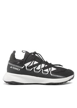 adidas Sneakersy Terrex Voyager 21 Travel Shoes HQ0941 Czarny ze sklepu MODIVO w kategorii Buty trekkingowe damskie - zdjęcie 182664406