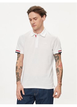 Geox Polo M4510L T2649 F1492 Biały Regular Fit ze sklepu MODIVO w kategorii T-shirty męskie - zdjęcie 182664506