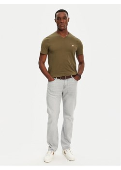 Guess T-Shirt M2YI37 I3Z14 Zielony Slim Fit ze sklepu MODIVO w kategorii T-shirty męskie - zdjęcie 182664767
