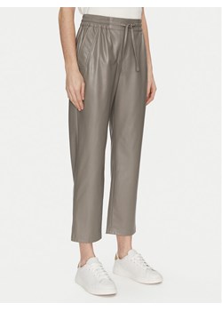 Marella Spodnie z imitacji skóry Selva 2423786014 Beżowy Regular Fit ze sklepu MODIVO w kategorii Spodnie damskie - zdjęcie 182664848