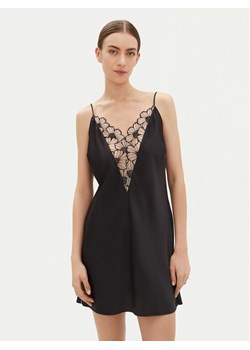 Chantelle Koszula nocna Pulp Lush C22TW5 Różowy Regular Fit ze sklepu MODIVO w kategorii Koszule nocne - zdjęcie 182665096