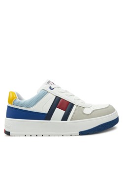 Tommy Hilfiger Sneakersy Flag Low Cut Lace-Up Sneaker T3X9-33863-1269 S Biały - id: 0000305123091 - marki Tommy Hilfiger - 182665106 Tommy Hilfiger Sneakersy Flag Low Cut Lace-Up Sneaker T3X9-33863-1269 S Biały ze sklepu MODIVO w kategorii Buty sportowe dziecięce - zdjęcie 182665106