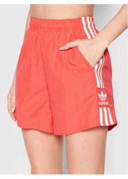 adidas Szorty sportowe 3-Stripes HF7454 Różowy Regular Fit ze sklepu MODIVO w kategorii Szorty - zdjęcie 182665416
