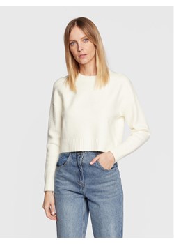 Cotton On Sweter 2055400 Écru Regular Fit ze sklepu MODIVO w kategorii Swetry damskie - zdjęcie 182665495