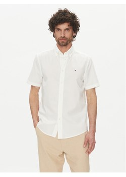 Tommy Hilfiger Koszula MW0MW37584 Biały Regular Fit ze sklepu MODIVO w kategorii Koszule męskie - zdjęcie 182665649