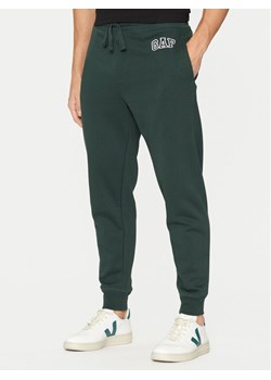 Gap Spodnie dresowe 542221-00 Zielony Regular Fit ze sklepu MODIVO w kategorii Spodnie męskie - zdjęcie 182665665