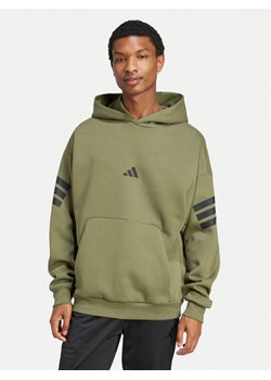 adidas Bluza Future Icons 3-Stripes JD4856 Zielony Regular Fit ze sklepu MODIVO w kategorii Bluzy męskie - zdjęcie 182667129
