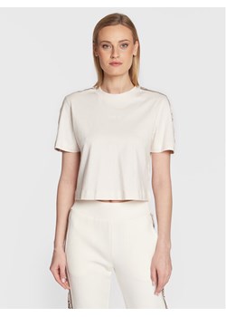 Guess T-Shirt V3RI08 I3Z14 Beżowy Relaxed Fit ze sklepu MODIVO w kategorii Bluzki damskie - zdjęcie 182667586