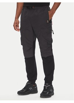 Parajumpers Joggery Osage 25SMPMPARE04 Czarny Regular Fit ze sklepu MODIVO w kategorii Spodnie męskie - zdjęcie 182668026