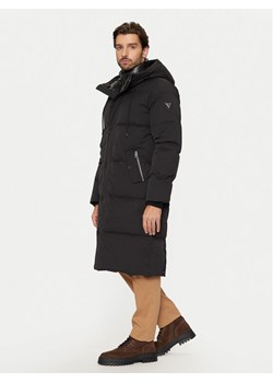 Guess Płaszcz zimowy M4BL44 WGJR2 Czarny Regular Fit ze sklepu MODIVO w kategorii Płaszcze męskie - zdjęcie 182668166