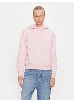 Tommy Hilfiger Bluza WW0WW41245 Różowy Relaxed Fit ze sklepu MODIVO w kategorii Bluzy damskie - zdjęcie 182668365