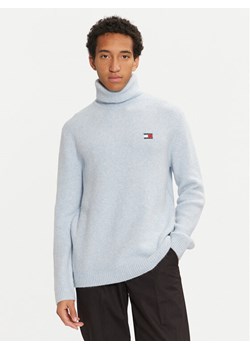 Tommy Jeans Golf DM0DM20602 Błękitny Slim Fit ze sklepu MODIVO w kategorii Swetry męskie - zdjęcie 182668589