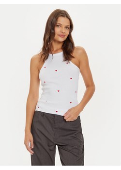 Noisy May Top 27033216 Biały Regular Fit ze sklepu MODIVO w kategorii Bluzki damskie - zdjęcie 182669175