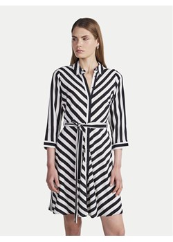 YAS Sukienka koszulowa Savanna 26030247 Czarny Loose Fit ze sklepu MODIVO w kategorii Sukienki - zdjęcie 182669549