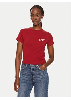 Levi's® T-Shirt Essential Sporty A8798-0025 Czerwony Slim Fit ze sklepu MODIVO w kategorii Bluzki damskie - zdjęcie 182669825