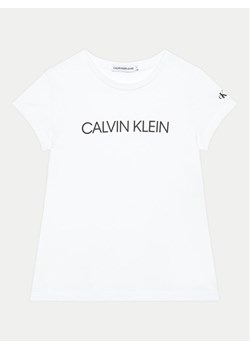 Calvin Klein Jeans T-Shirt IG0IG00380 Biały Regular Fit ze sklepu MODIVO w kategorii T-shirty chłopięce - zdjęcie 182670746