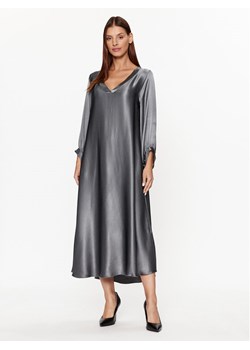 Dixie Sukienka codzienna A782Z037 Srebrny Relaxed Fit ze sklepu MODIVO w kategorii Sukienki - zdjęcie 182670926