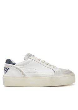 Inuikii Sneakersy Lila Low 30102-850 Biały ze sklepu MODIVO w kategorii Buty sportowe damskie - zdjęcie 182670996