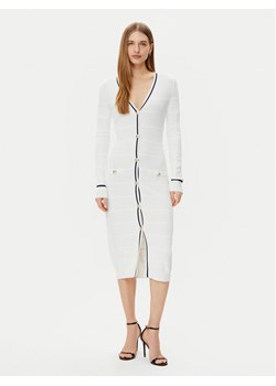 Marciano Guess Sweter 171623 Biały Classic Fit ze sklepu MODIVO w kategorii Swetry damskie - zdjęcie 182671125