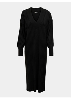 ONLY Carmakoma Sukienka dzianinowa 15306320 Czarny Relaxed Fit ze sklepu MODIVO w kategorii Sukienki - zdjęcie 182672738