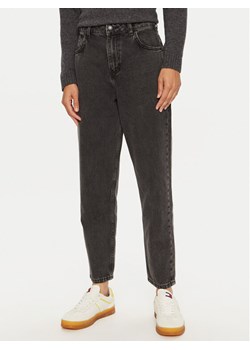 Mustang Jeansy Charlotte 1015572 Czarny Mom Fit ze sklepu MODIVO w kategorii Jeansy damskie - zdjęcie 182673728