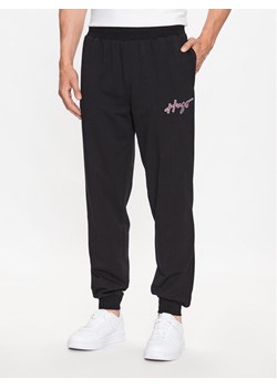 Hugo Spodnie dresowe 50490314 Czarny Regular Fit ze sklepu MODIVO w kategorii Spodnie męskie - zdjęcie 182674176