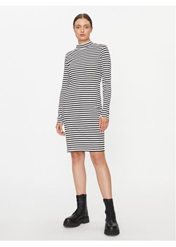 Vila Sukienka codzienna Thessa 14084483 Kolorowy Slim Fit ze sklepu MODIVO w kategorii Sukienki - zdjęcie 182674219
