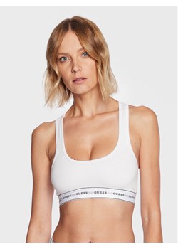 Guess Biustonosz top Carrie O97C01 KBBU1 Biały ze sklepu MODIVO w kategorii Biustonosze - zdjęcie 182674936