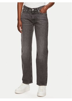 Calvin Klein Jeans Jeansy J20J223641 Szary Straight Fit ze sklepu MODIVO w kategorii Jeansy damskie - zdjęcie 182675159