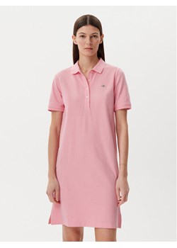 Gant Sukienka codzienna Shield 4201529 Różowy Regular Fit ze sklepu MODIVO w kategorii Sukienki - zdjęcie 182675445